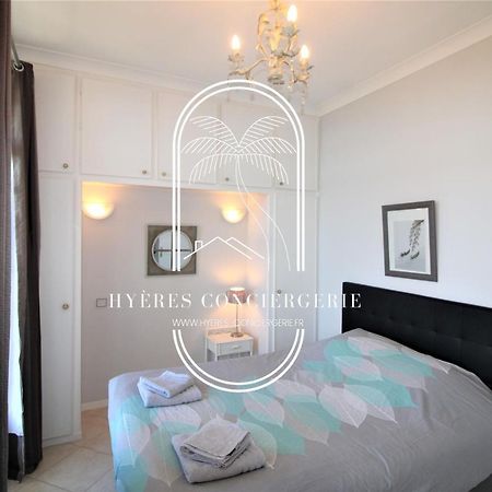 T3 Standing-Splendide vue mer - Piscine/Parking Appartement Hyères Buitenkant foto
