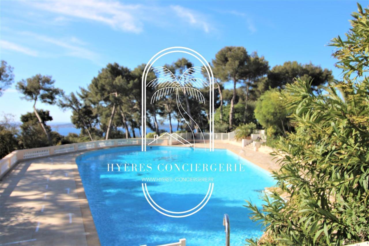 T3 Standing-Splendide vue mer - Piscine/Parking Appartement Hyères Buitenkant foto