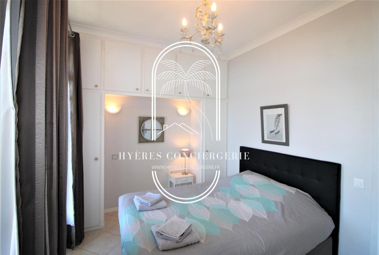 T3 Standing-Splendide vue mer - Piscine/Parking Appartement Hyères Buitenkant foto